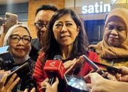 Menkomdigi Pastikan tak Ada Rencana Batasi VoiP WA Call
