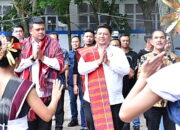 Gubsu Bobby Nasution Serahkan Aset Rumah Dinas Bupati ke Pemkab Samosir