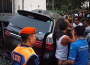 Kereta Api Tabrak Minibus di Tebingtinggi, 8 Tewas 1 Kritis