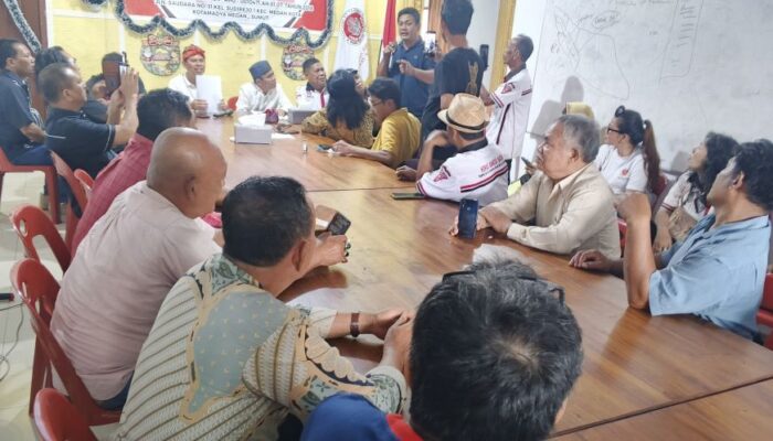 Orang Batak Tolak Edaran Soal Pedagang Babi, Ketum HBB: Urusi Dulu Banjir dan Narkoba