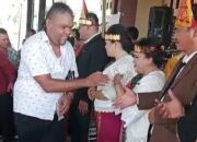 Perwakilan Dr Maruli Siahaan Kunjungi Warga yang Sedang Berduka