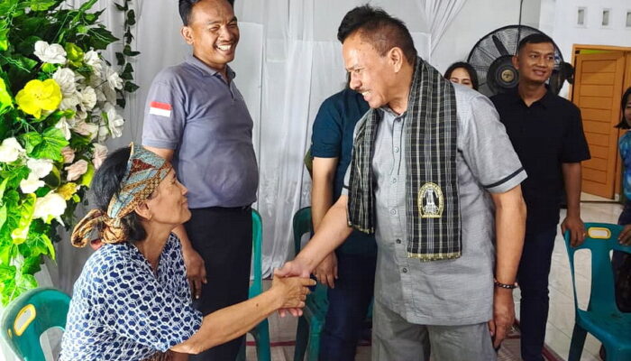 Dr Maruli Siahaan Melayat 2 Anggota PPSD Siahaan yang Meninggal Dunia